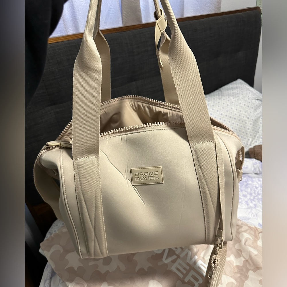 Dagne Dover Landon Carryall Oyster, Medium